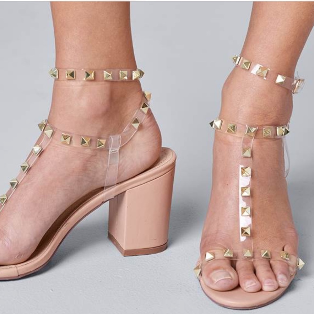 Studded Heels size 8.5 USED very fancy summery & comfortable. No box